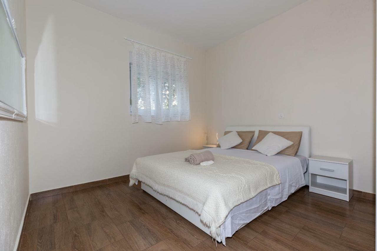 Memories Apartment